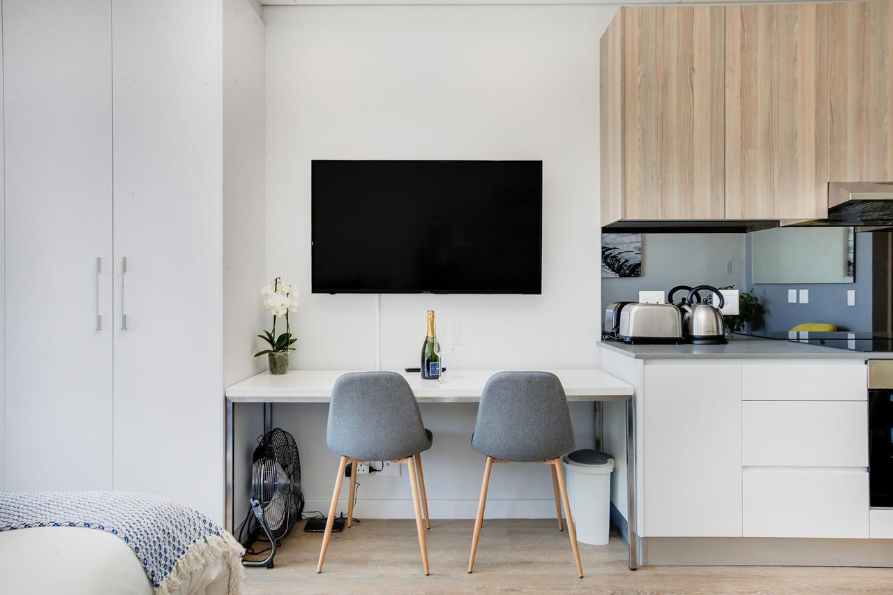 Backup-Powered Trendy Ny City Apartment At Table Mountain Kapstadt Exterior foto